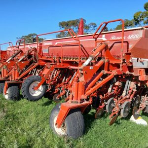 SEMBRADORA CRUCIANELLI PIONERA 4820