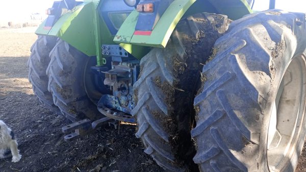 TRACTOR DEUTZ A160, DUALES 18.4X38, CABINA PUERTA DELANTERA. - Image 3