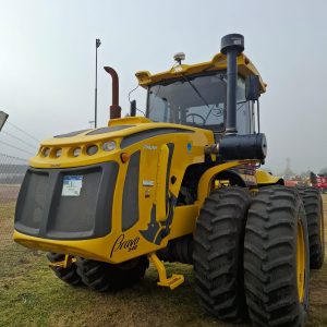TRACTOR PAUNY 540 BRAVO, 4300HS, DUALES 18.4X34, CON PILOTO PLANTIUM, PISA PALOS Y VIGIA.