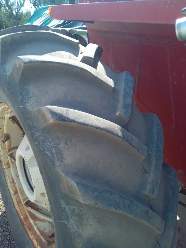 TRACTOR FIAT 980DT, RODADO SIMPLE 18.4X34 - Image 2