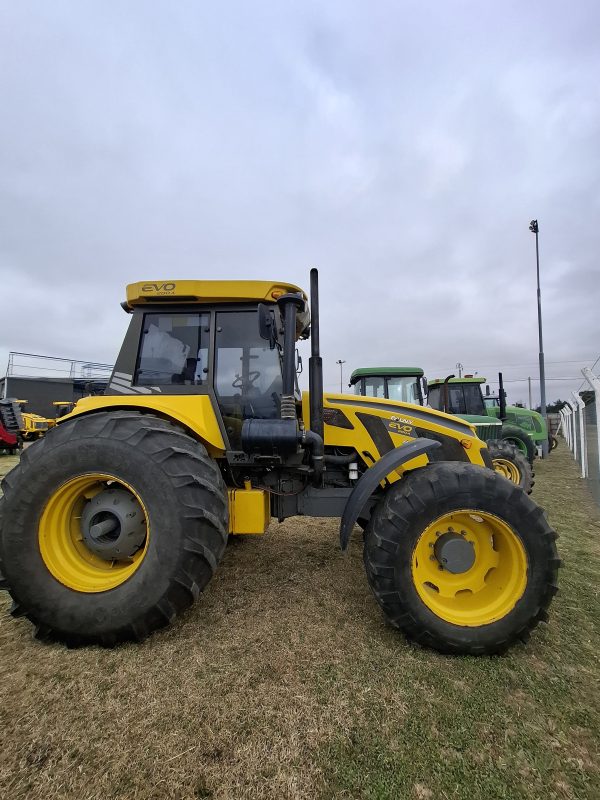 TRACTOR PAUNY 280A EVO, RODADO SIMPLE 24.5X32, CENTRO HIDRAULICO ABIERTO, 7189HS, GOMAS ORIGINALES - Image 2
