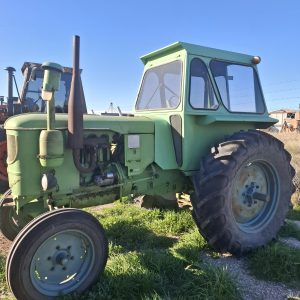 TRACTOR DEUTZ A55, RODADO SIMPLE 18.4X30, CON CABINA, HIDRAULICO Y TOMA DE FUERZA