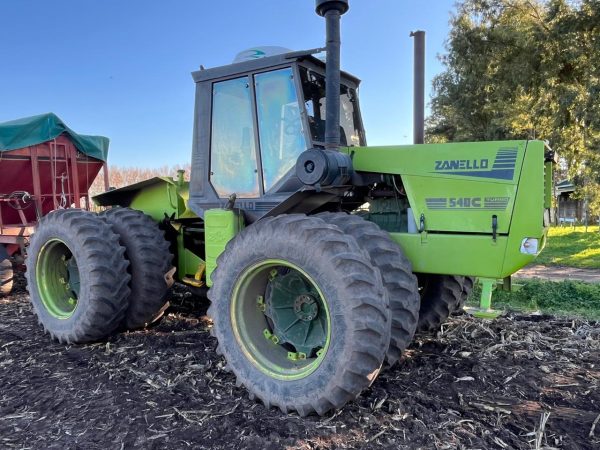 TRACTOR ZANELLO 540C, DUALES 18.4X34, BUEN ESTADO, GOMAS 40%, HIDRAULICO COMUN, SIN PILOTO - Image 2