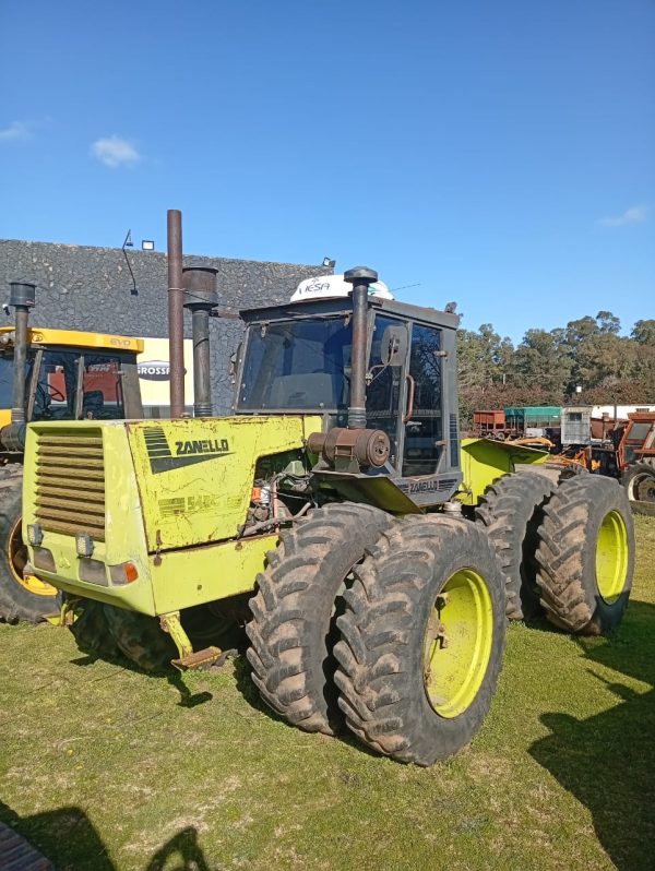 TRACTOR ZANELLO 540C, DUALES 18.4X34, BUEN ESTADO, GOMAS 40%, HIDRAULICO COMUN