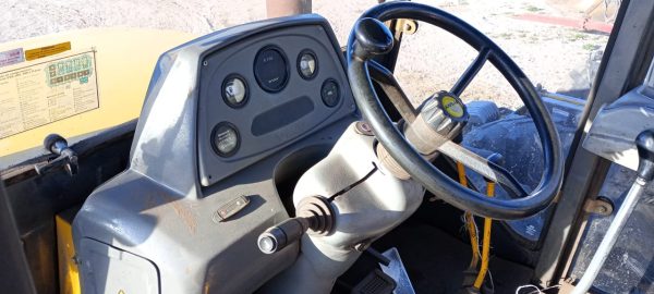 TRACTOR PAUNY 540 EVO, DUALES 18.4X34, 7.600HS, GOMAS ORIGINALES, VIGIA - Image 6