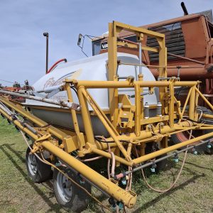 FUMIGADOR DE ARRASTRE PRABA, 3000 LTS, 18 MTS, BOMBA UDOR