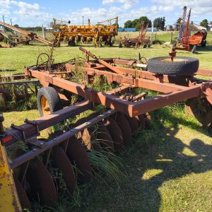 RASTRA DE DISCO, MARCA SCHIARRE, 44 DISCOS, FIJA, CON DOBLE CILINDRO,RUEDA DE AUXILIO