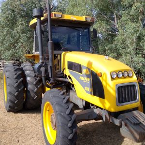 TRACTOR PAUNY 250A, DUALES 18.4X34, BUEN ESTADO GENERAL